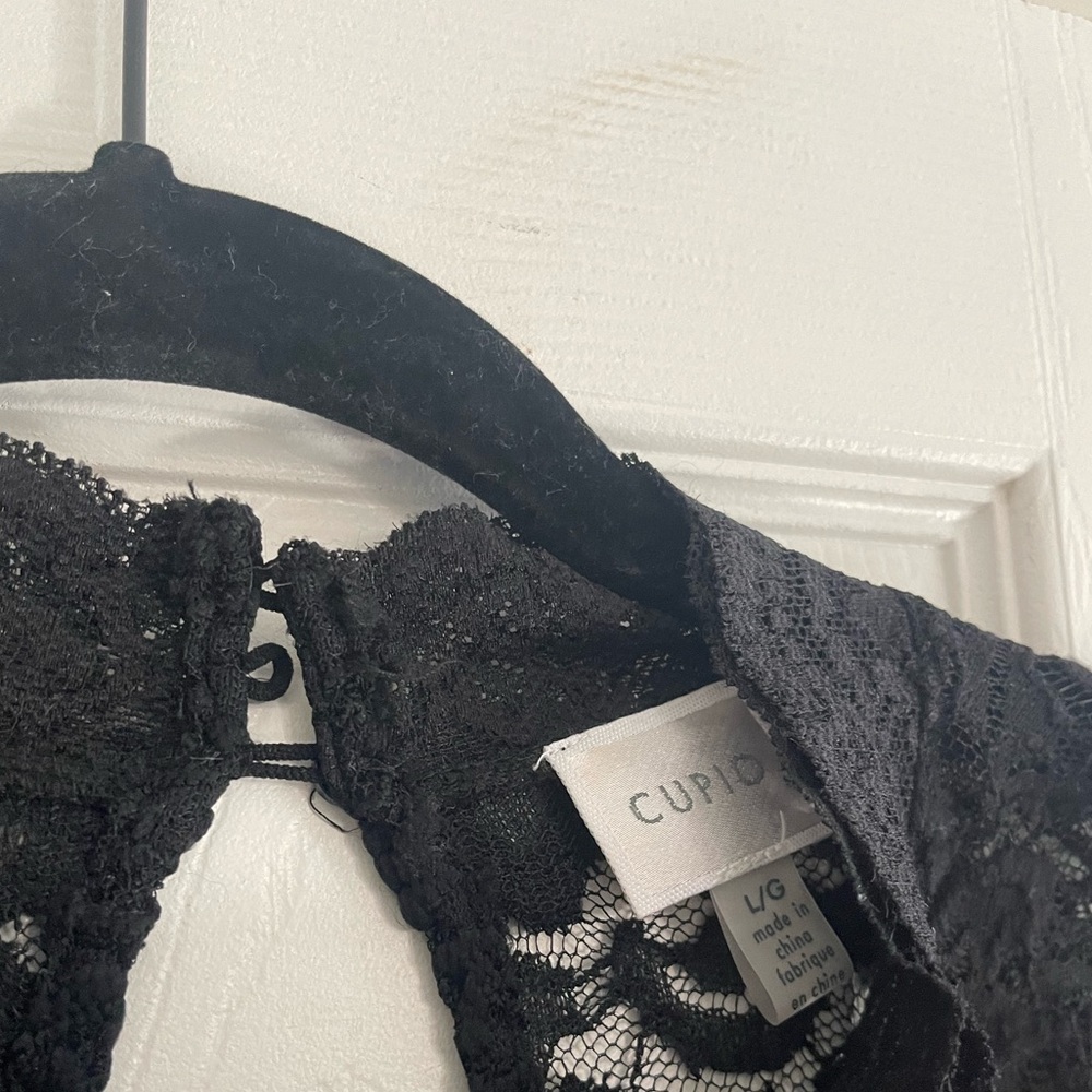 Lace Top - Picture 2 of 3